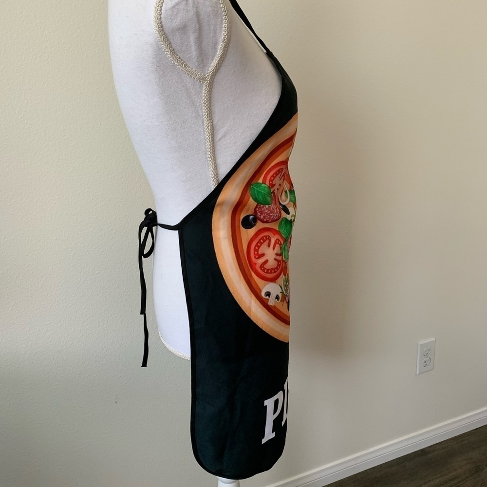 Apron - Picture 2 of 4